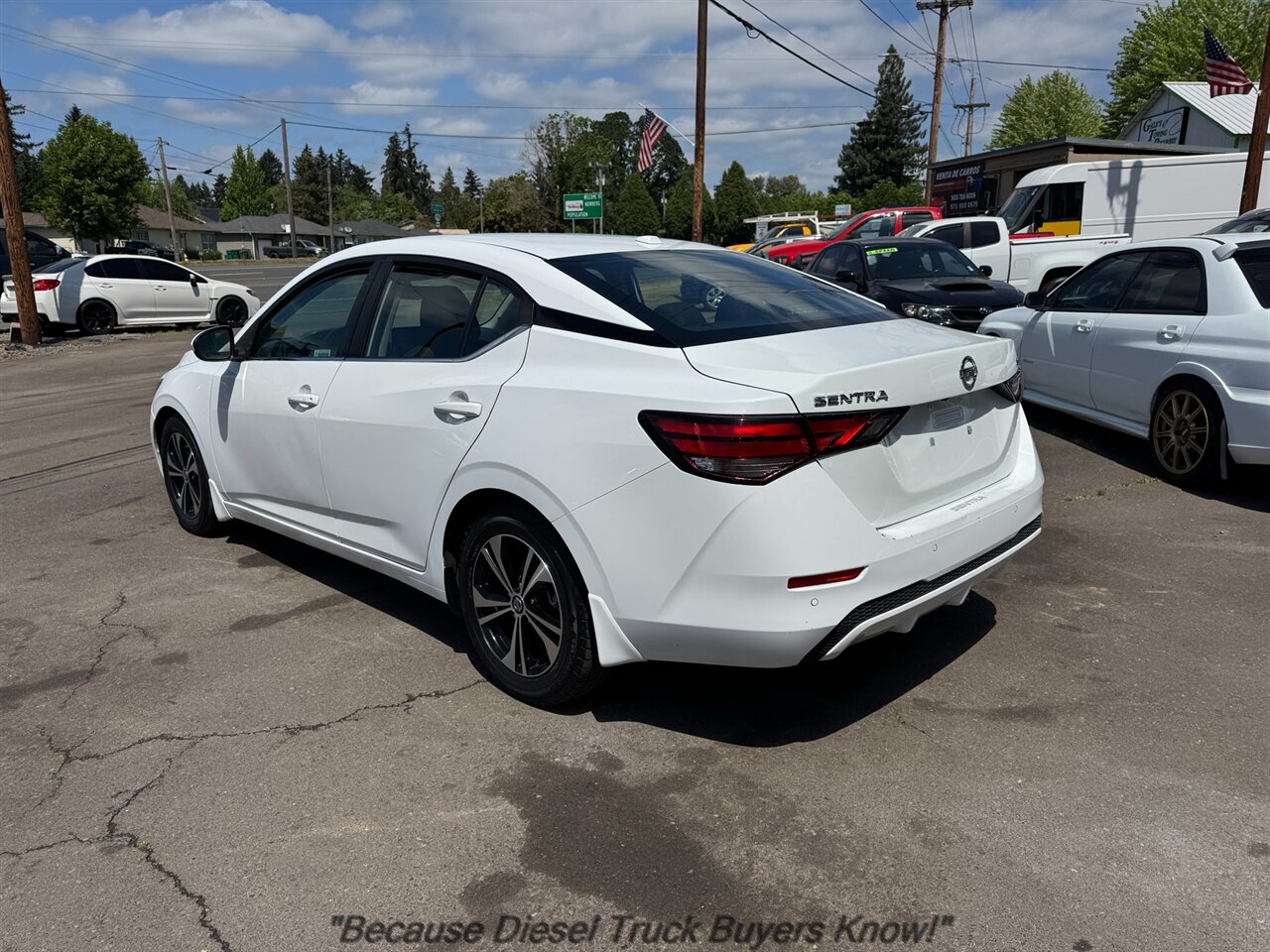 2022 Nissan Sentra SV   - Photo 4 - Portland, OR 97132
