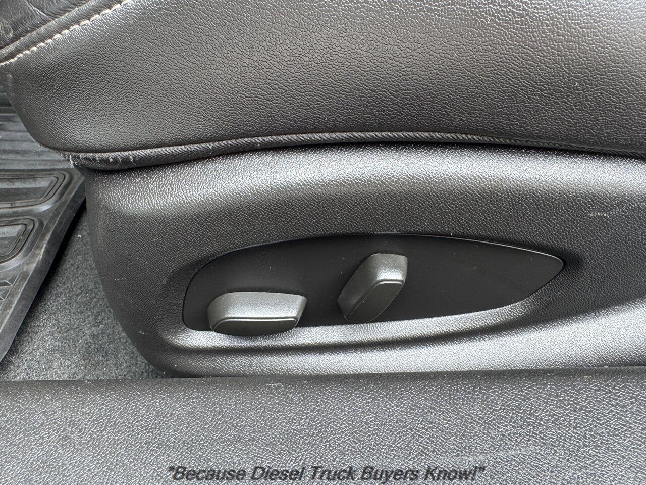 2016 Chevrolet Camaro SS   - Photo 16 - Portland, OR 97132