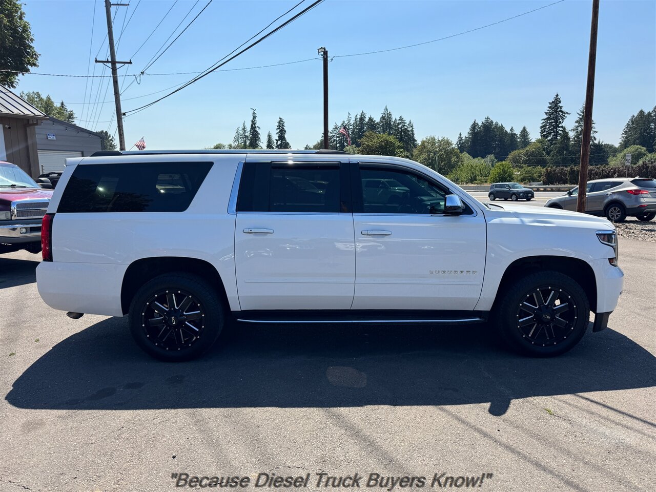 2020 Chevrolet Suburban Premier   - Photo 6 - Portland, OR 97132