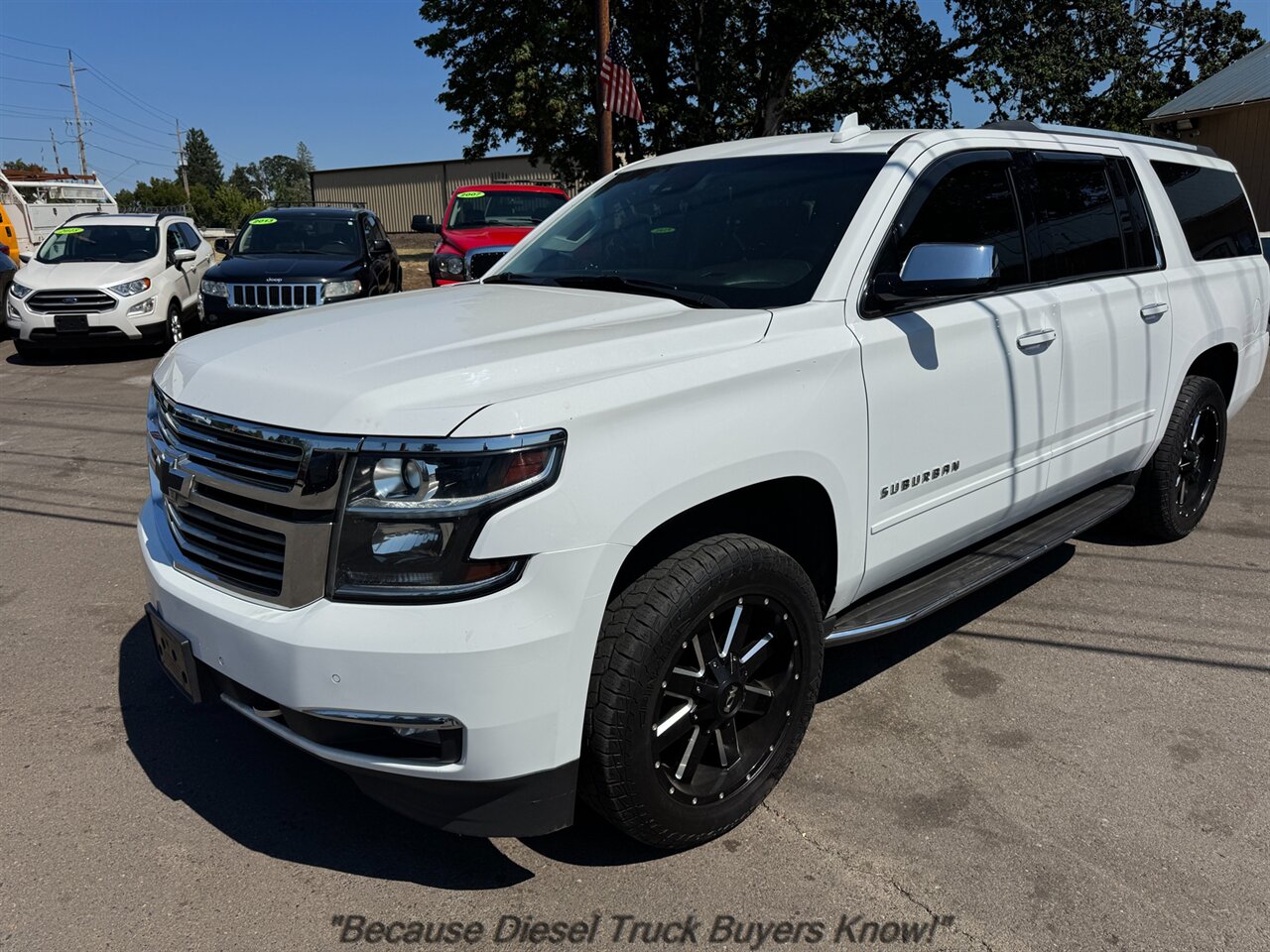 2020 Chevrolet Suburban Premier   - Photo 2 - Portland, OR 97132