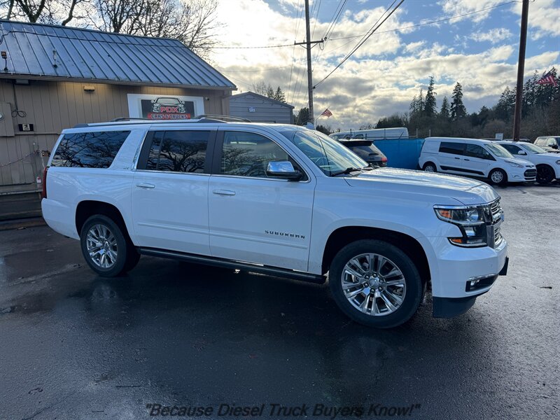 2016 Chevrolet Suburban LTZ's photo