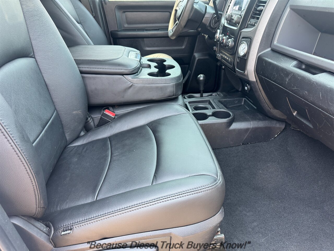 2017 RAM 3500 ST   - Photo 11 - Portland, OR 97132