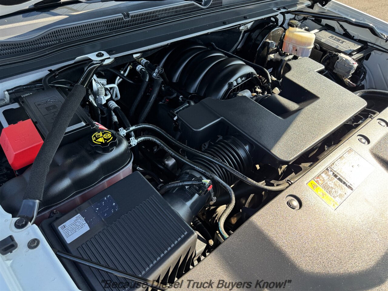 2019 Chevrolet Suburban Premier   - Photo 30 - Portland, OR 97132
