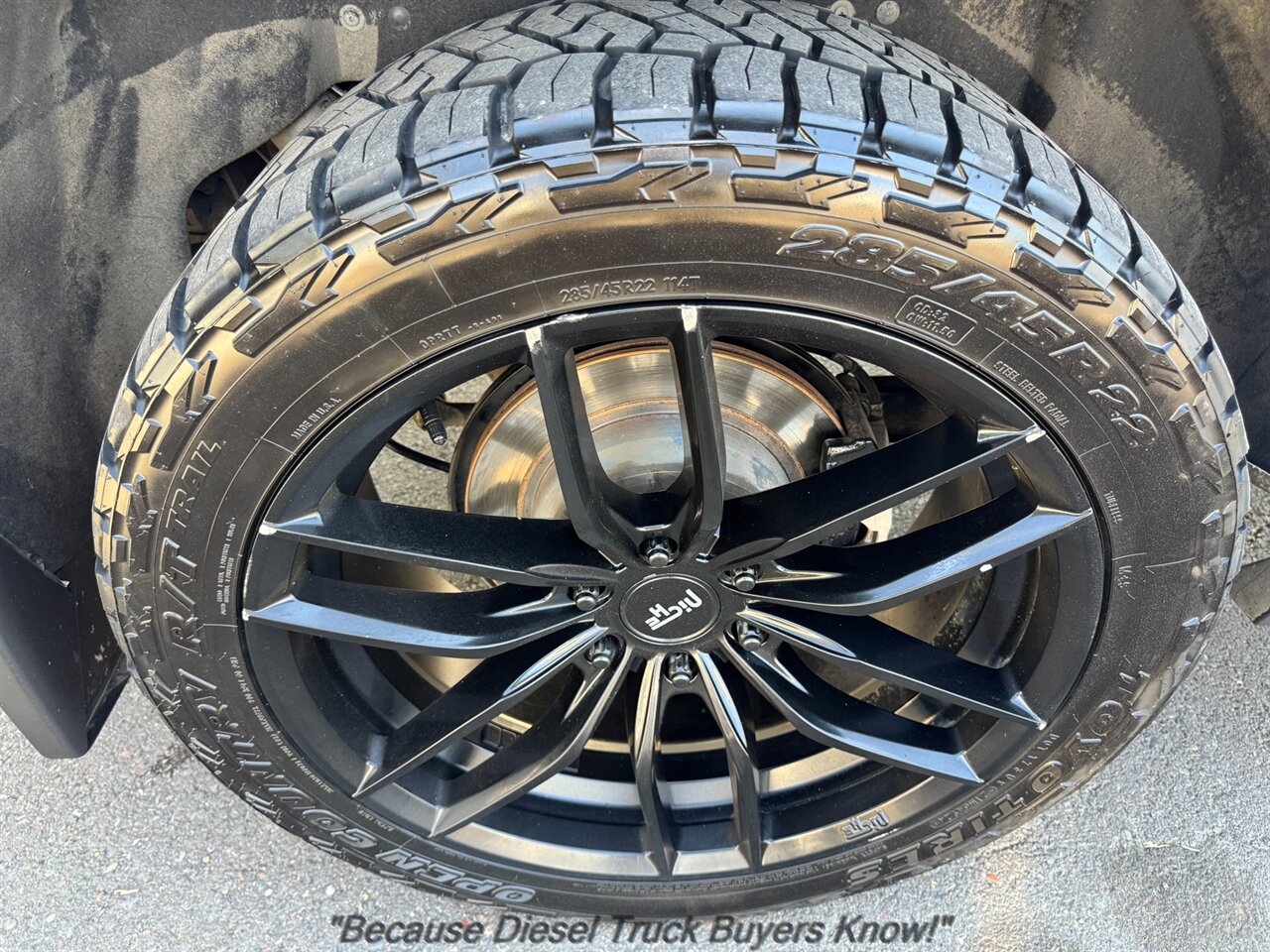 2019 Chevrolet Suburban Premier   - Photo 32 - Portland, OR 97132