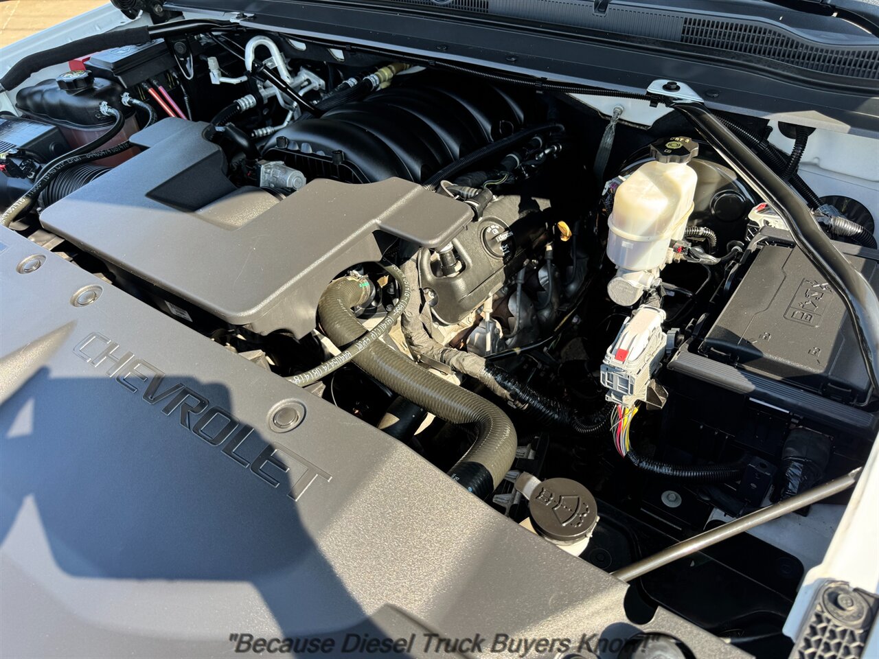 2019 Chevrolet Suburban Premier   - Photo 31 - Portland, OR 97132