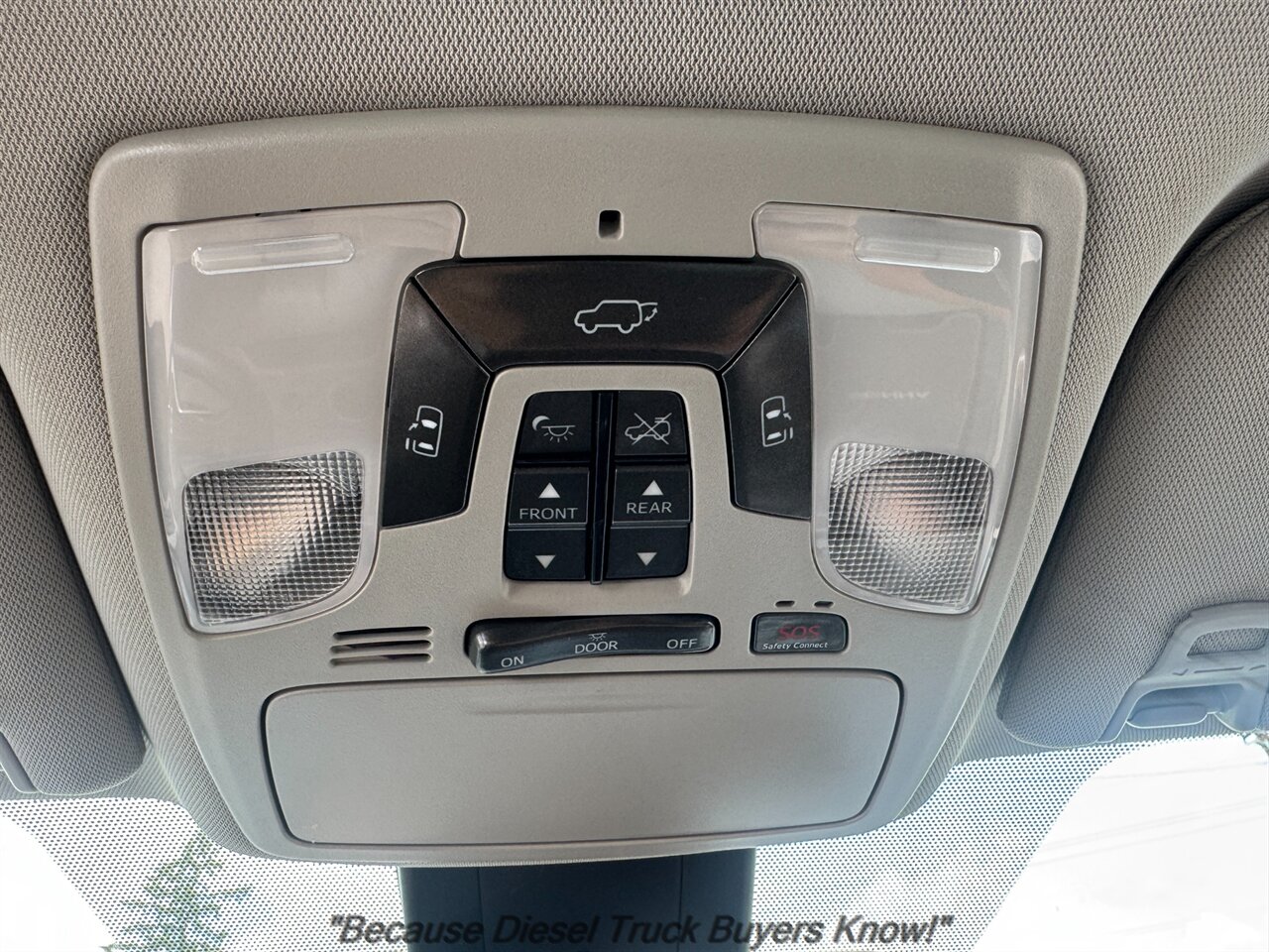 2020 Toyota Sienna Limited 7-Passenger   - Photo 20 - Portland, OR 97132