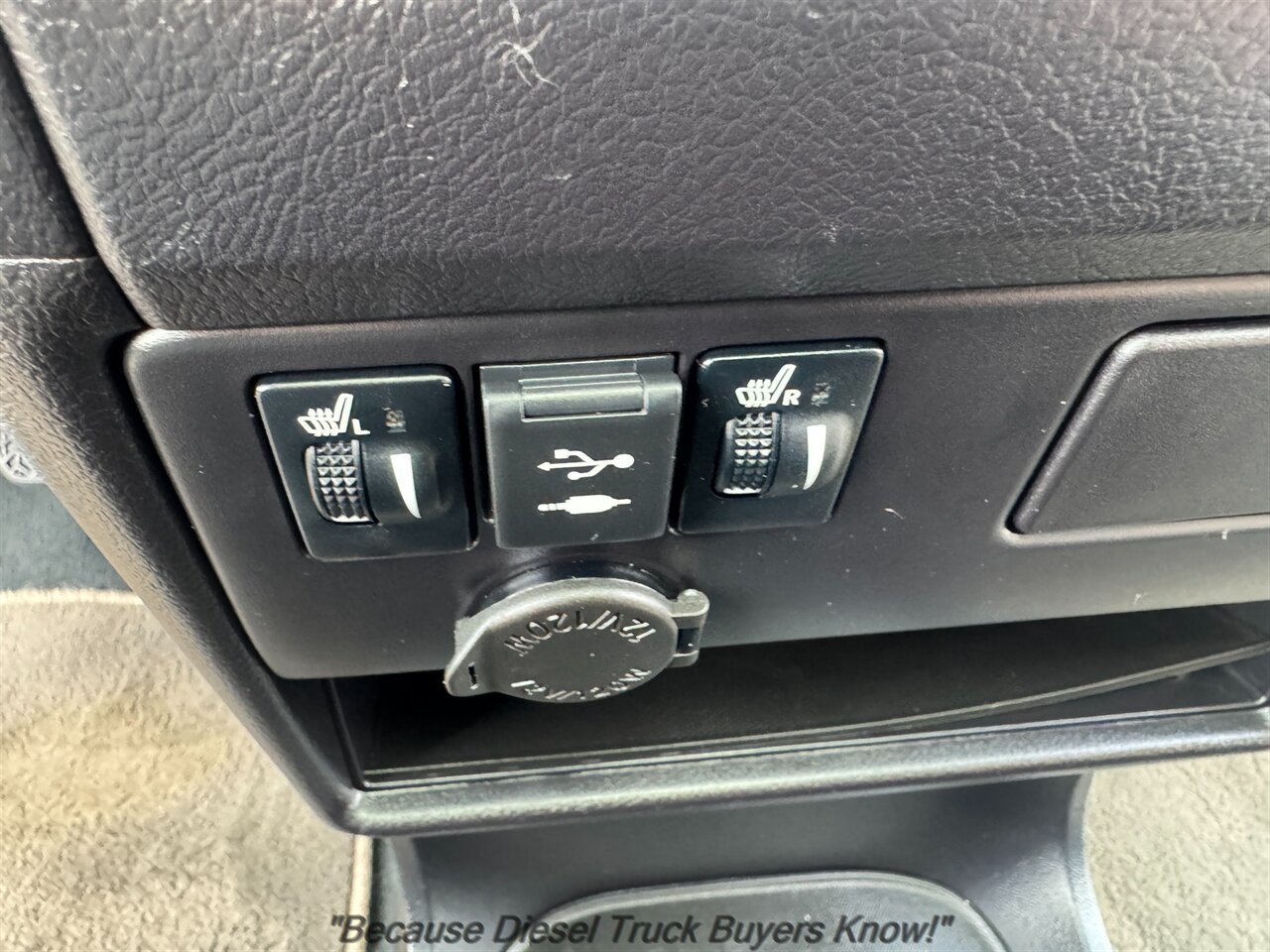 2020 Toyota Sienna Limited 7-Passenger   - Photo 19 - Portland, OR 97132