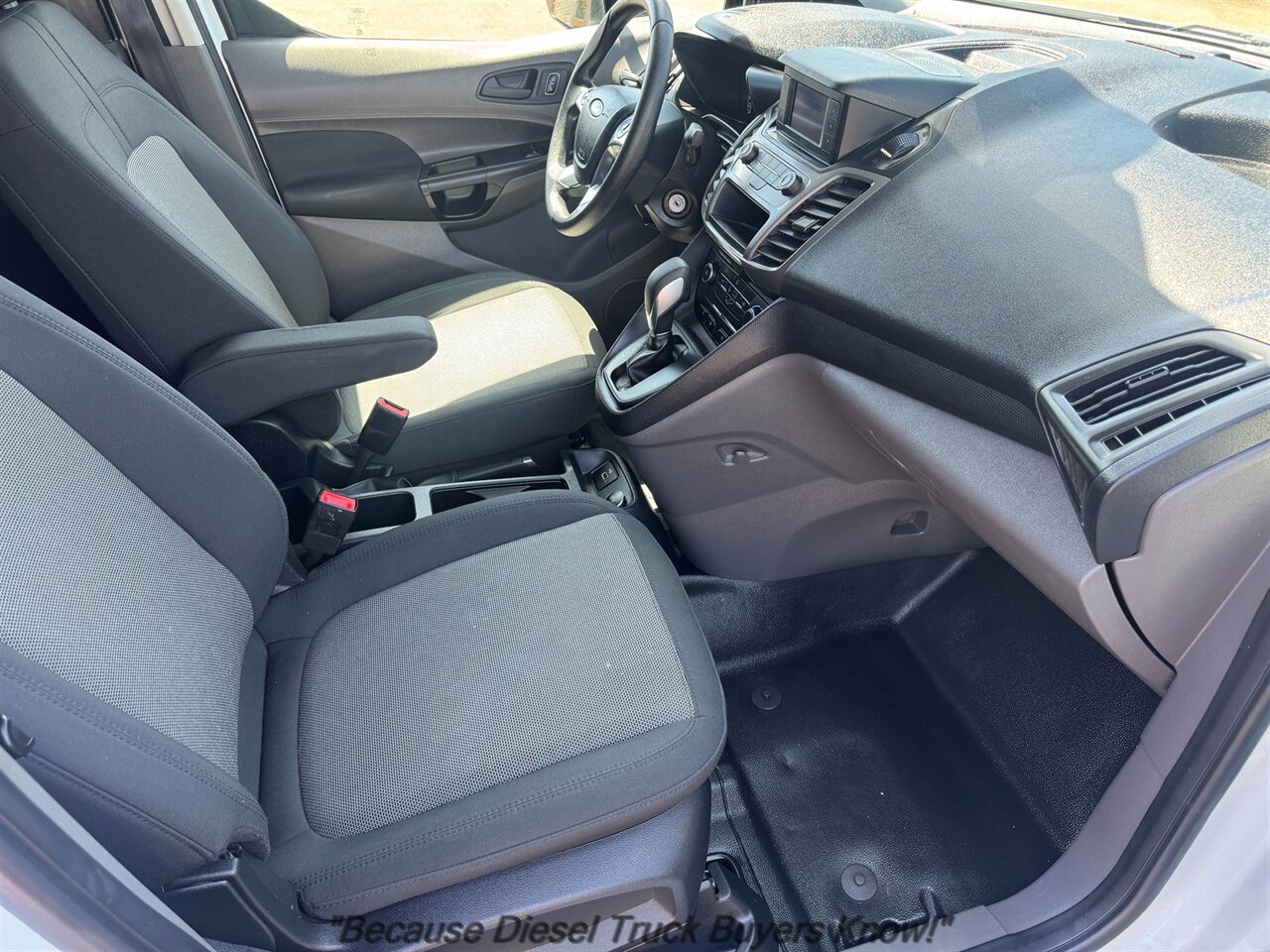 2019 Ford Transit Connect XL   - Photo 13 - Portland, OR 97132