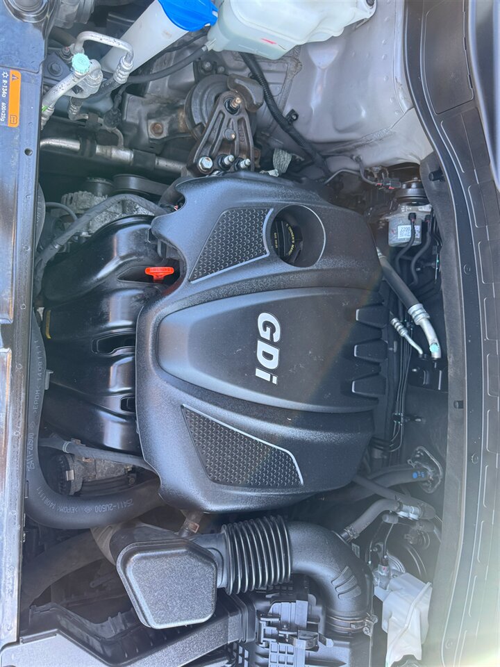 2015 Hyundai SANTA FE Sport 2.4L   - Photo 32 - Portland, OR 97132