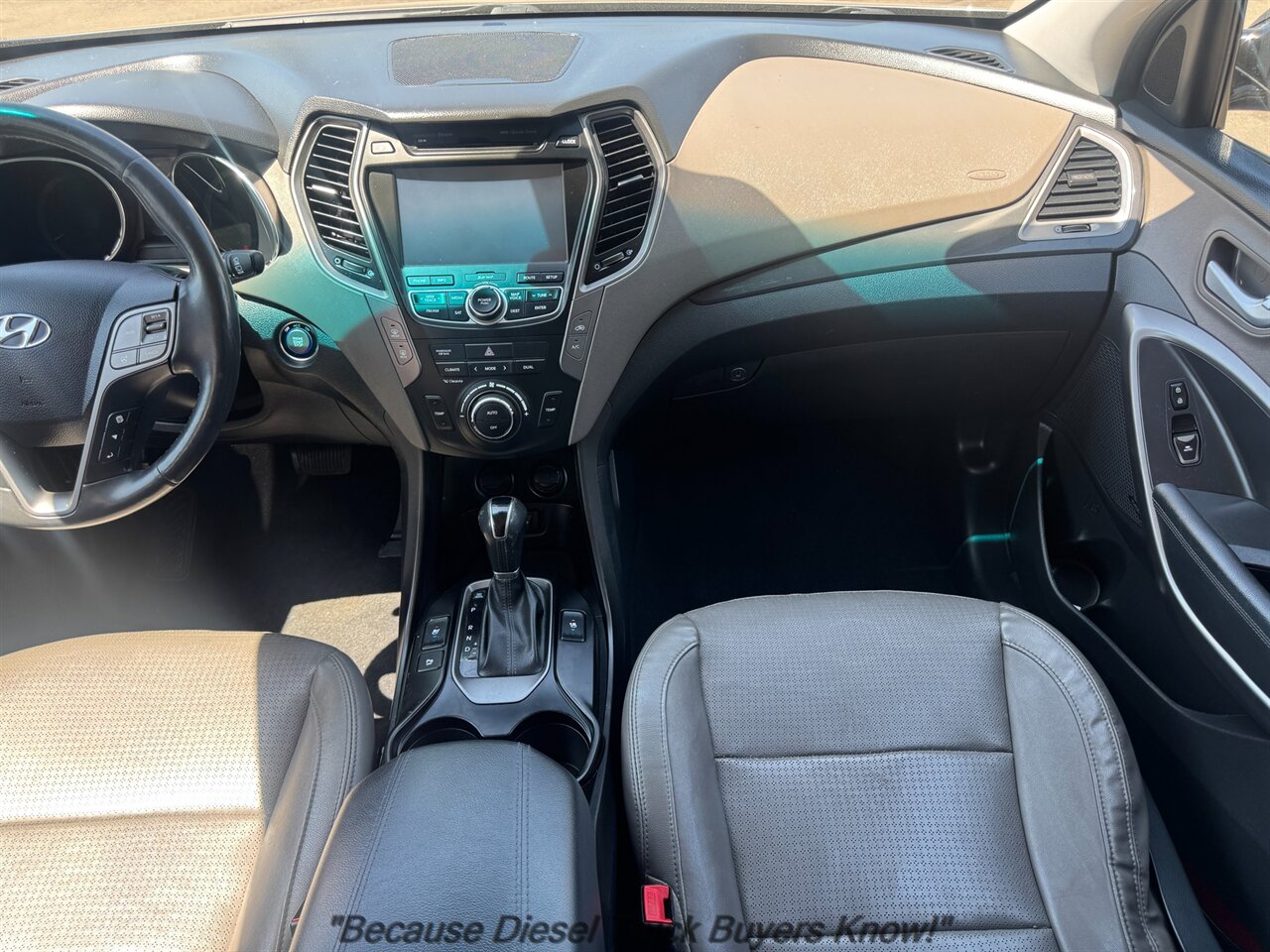 2015 Hyundai SANTA FE Sport 2.4L   - Photo 23 - Portland, OR 97132