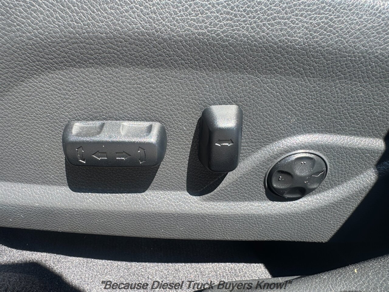 2015 Hyundai SANTA FE Sport 2.4L   - Photo 11 - Portland, OR 97132