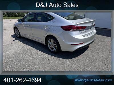 2017 Hyundai ELANTRA SE   - Photo 5 - W Warwick, RI 02893