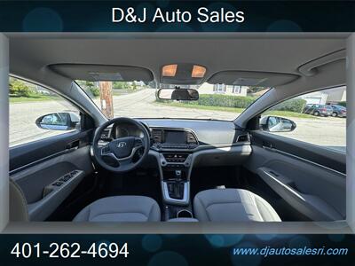 2017 Hyundai ELANTRA SE   - Photo 8 - W Warwick, RI 02893