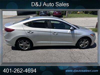 2017 Hyundai ELANTRA SE   - Photo 2 - W Warwick, RI 02893
