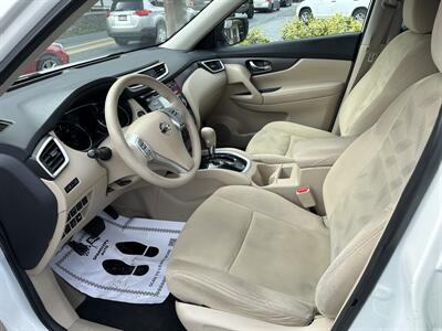 2015 Nissan Rogue SV   - Photo 15 - Lancaster, PA 17601