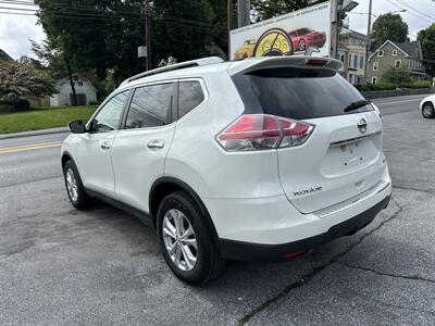 2015 Nissan Rogue SV   - Photo 3 - Lancaster, PA 17601