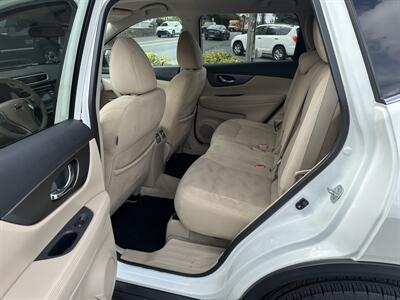 2015 Nissan Rogue SV   - Photo 16 - Lancaster, PA 17601