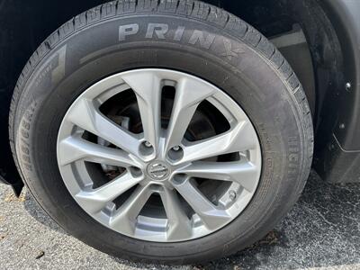 2015 Nissan Rogue SV   - Photo 23 - Lancaster, PA 17601