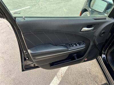 2017 Dodge Charger SXT   - Photo 18 - Salt Lake City, UT 84115