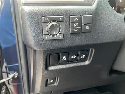 2023 Lexus GX 460   - Photo 30 - Salt Lake City, UT 84115