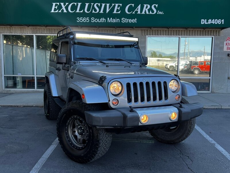 2014 Jeep Wrangler Sahara  