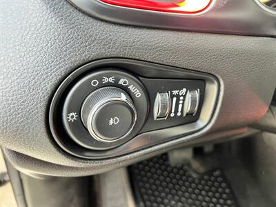 2015 Jeep Renegade Trailhawk   - Photo 25 - Salt Lake City, UT 84115