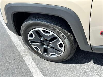2015 Jeep Renegade Trailhawk   - Photo 14 - Salt Lake City, UT 84115