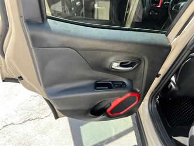 2015 Jeep Renegade Trailhawk   - Photo 21 - Salt Lake City, UT 84115