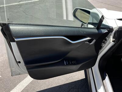 2015 Tesla Model S P85D - Photo 16 - Salt Lake City, UT 84115