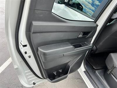 2025 Toyota Tacoma SR5   - Photo 21 - Salt Lake City, UT 84115