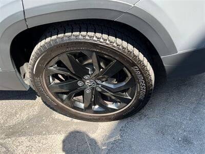 2022 Volkswagen Taos SE 4Motion   - Photo 12 - Salt Lake City, UT 84115