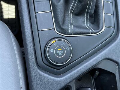 2022 Volkswagen Taos SE 4Motion   - Photo 33 - Salt Lake City, UT 84115