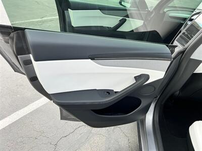 2026 Tesla Model Y Long Range   - Photo 21 - Salt Lake City, UT 84115