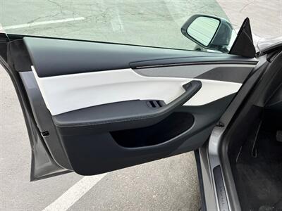 2026 Tesla Model Y Long Range   - Photo 18 - Salt Lake City, UT 84115