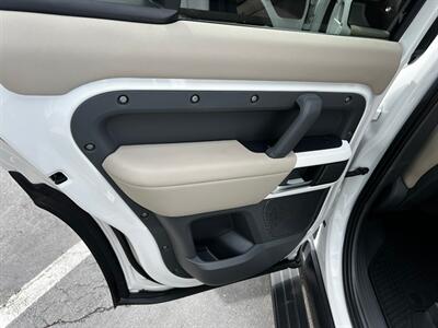 2021 Land Rover Defender 110 SE   - Photo 27 - Salt Lake City, UT 84115