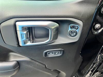 2025 Jeep Wrangler Rubicon   - Photo 24 - Salt Lake City, UT 84115