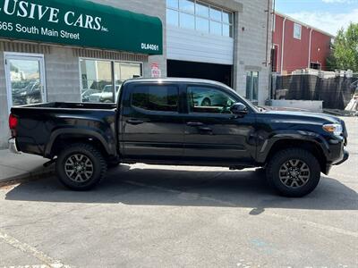 2022 Toyota Tacoma SR5 V6   - Photo 10 - Salt Lake City, UT 84115