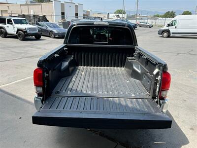 2022 Toyota Tacoma SR5 V6   - Photo 8 - Salt Lake City, UT 84115