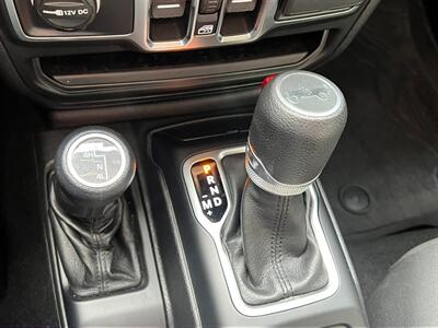 2019 Jeep Wrangler Unlimited Sport Altitude   - Photo 29 - Salt Lake City, UT 84115