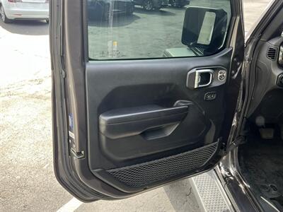 2019 Jeep Wrangler Unlimited Sport Altitude   - Photo 18 - Salt Lake City, UT 84115