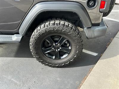 2019 Jeep Wrangler Unlimited Sport Altitude   - Photo 13 - Salt Lake City, UT 84115