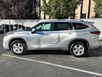 2024 Toyota Highlander LE   - Photo 3 - Salt Lake City, UT 84115