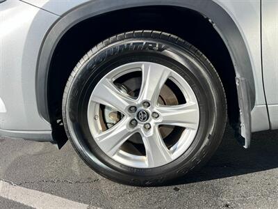 2024 Toyota Highlander LE   - Photo 13 - Salt Lake City, UT 84115