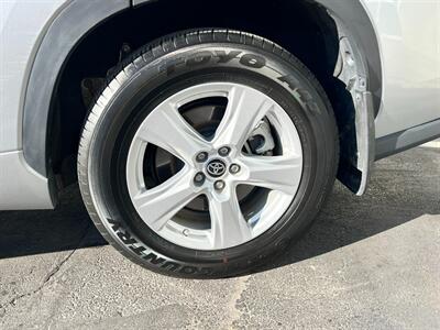 2024 Toyota Highlander LE   - Photo 12 - Salt Lake City, UT 84115