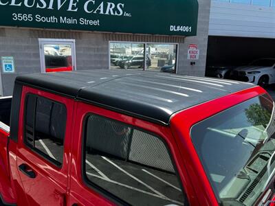 2022 Jeep Gladiator Willys Sport - Photo 11 - Salt Lake City, UT 84115