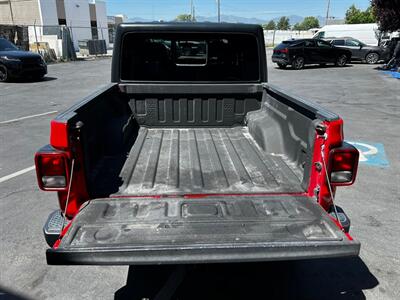 2022 Jeep Gladiator Willys Sport - Photo 8 - Salt Lake City, UT 84115