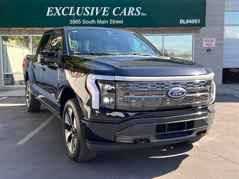 2023 Ford F-150 Lightning Platinum   - Photo 1 - Salt Lake City, UT 84115