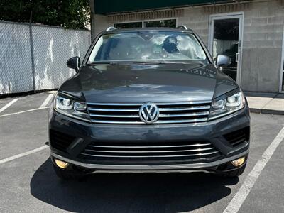 2016 Volkswagen Touareg VR6 Lux - Photo 2 - Salt Lake City, UT 84115