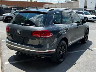 2016 Volkswagen Touareg VR6 Lux - Photo 7 - Salt Lake City, UT 84115