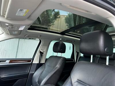 2016 Volkswagen Touareg VR6 Lux - Photo 18 - Salt Lake City, UT 84115